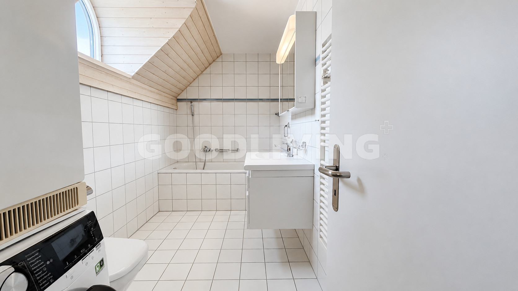 Dachwohnung mit Weitsicht und ruhiger Wohnlage in Klingnau