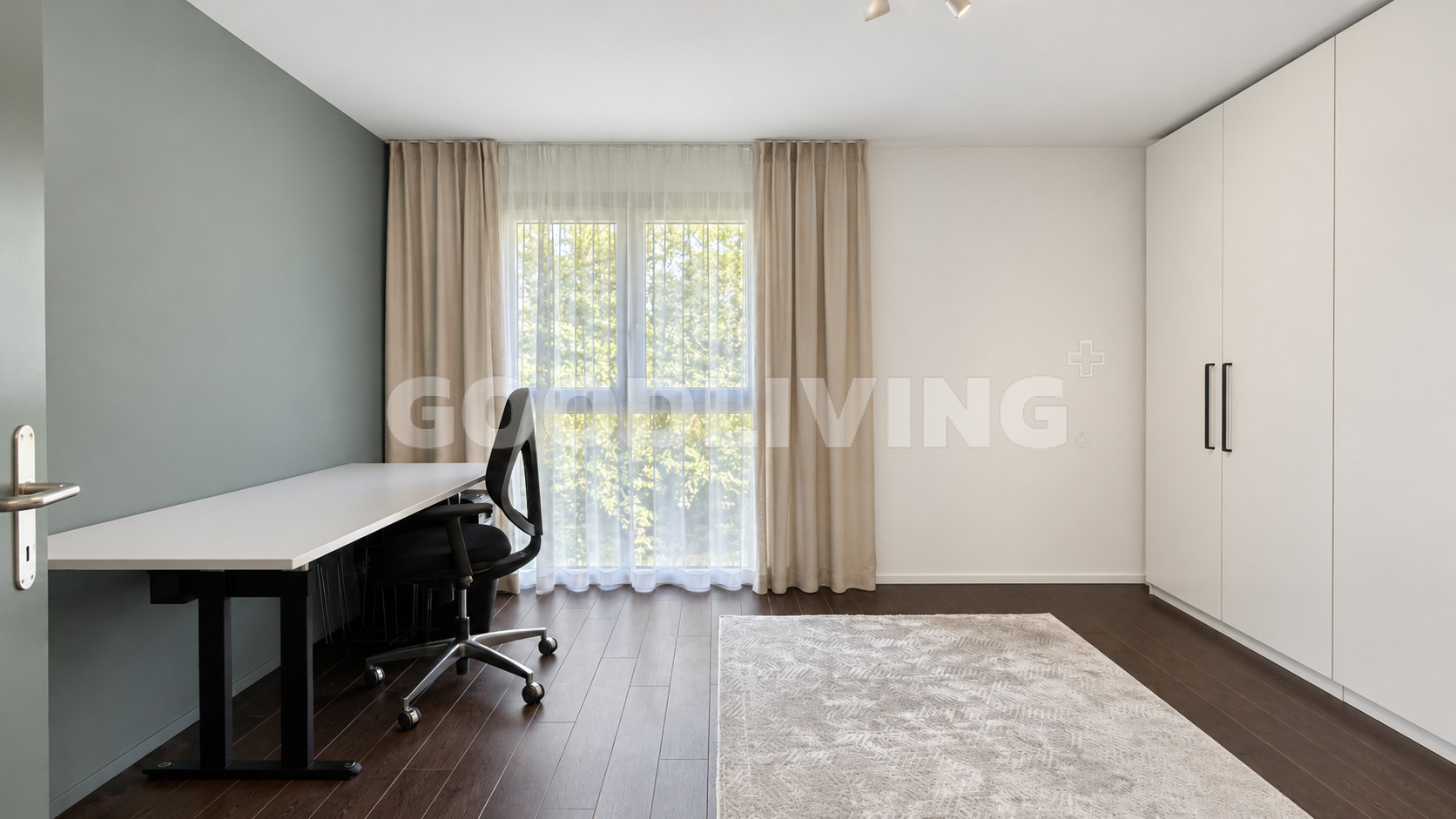 Moderne, möblierte 3.5-Zimmer-Wohnung mit grosszügigem Balkon in Niederweningen