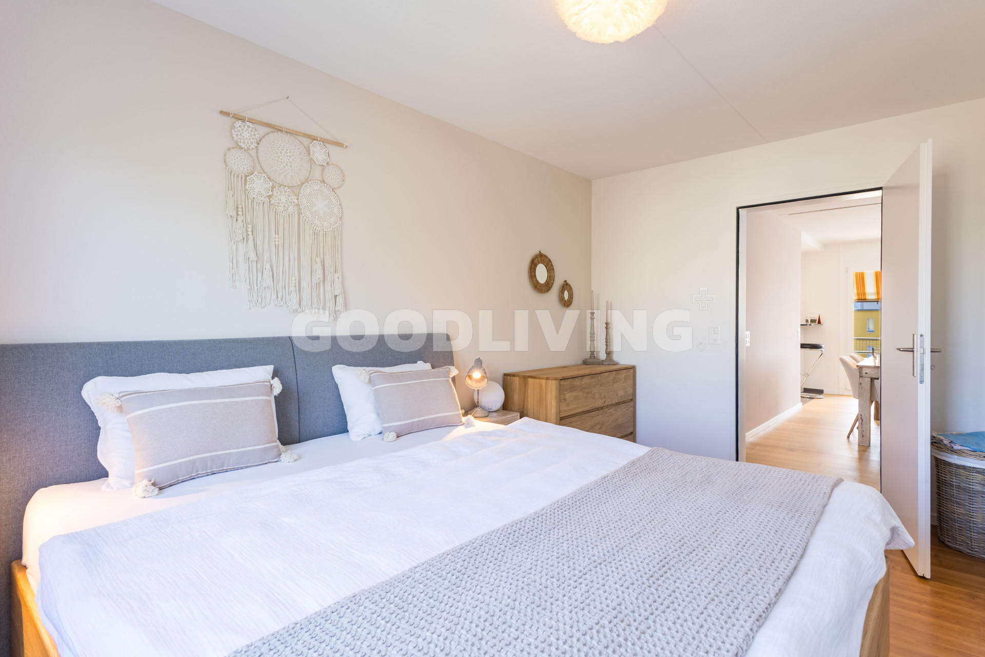 *RESERVIERT* Hier erwartet Sie in der steuergünstigen Gemeinde eine top renovierte Wohnung