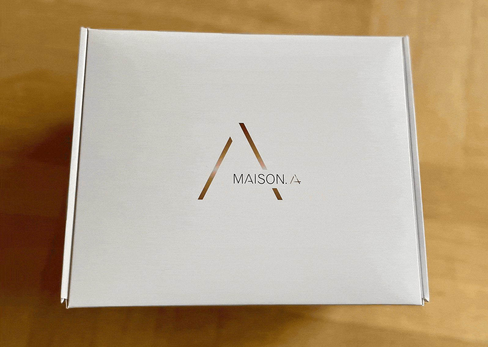 animation ouverture d'une box cadeau