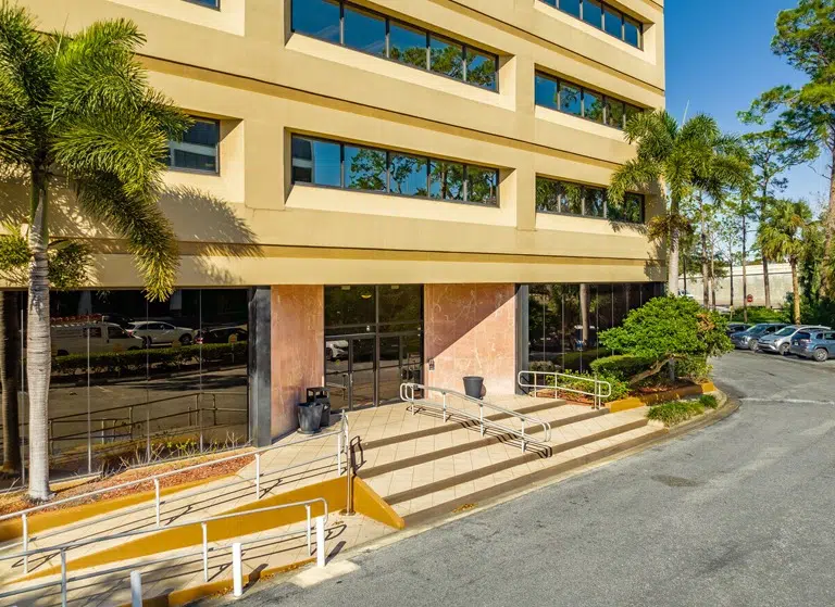 Plymouth Plaza office building, Clearwater FL — exterior view