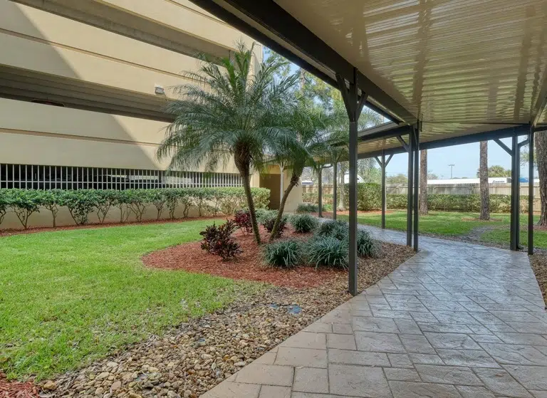 Plymouth Plaza office space, Clearwater FL — exterior elevation