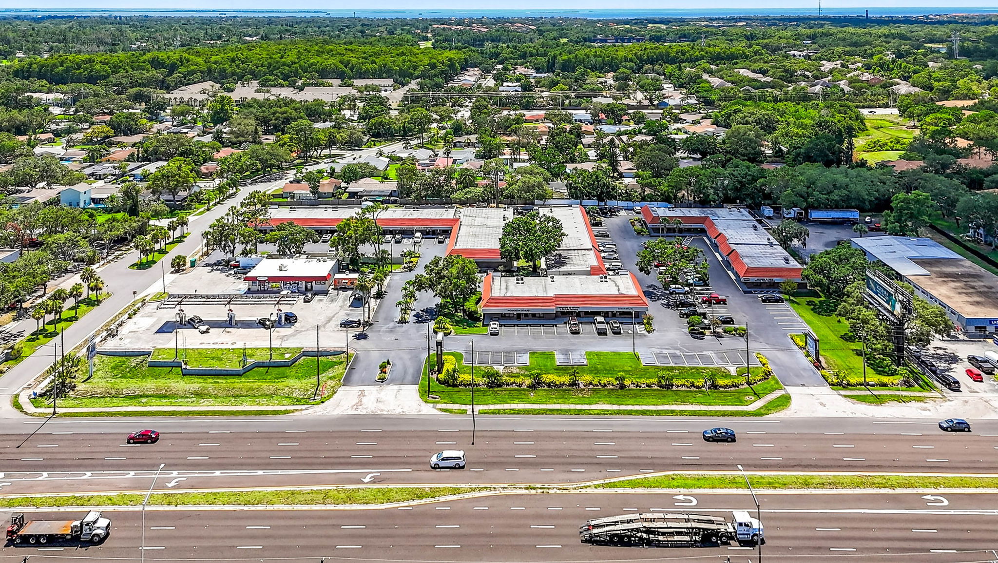 Aerial view of Palm Harbor Professional Center at 36422 US Hwy 19 N, Palm Harbor FL, fronting US Highway 19