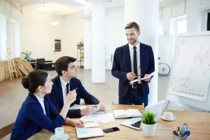 Qué contenido debe tener el EINF