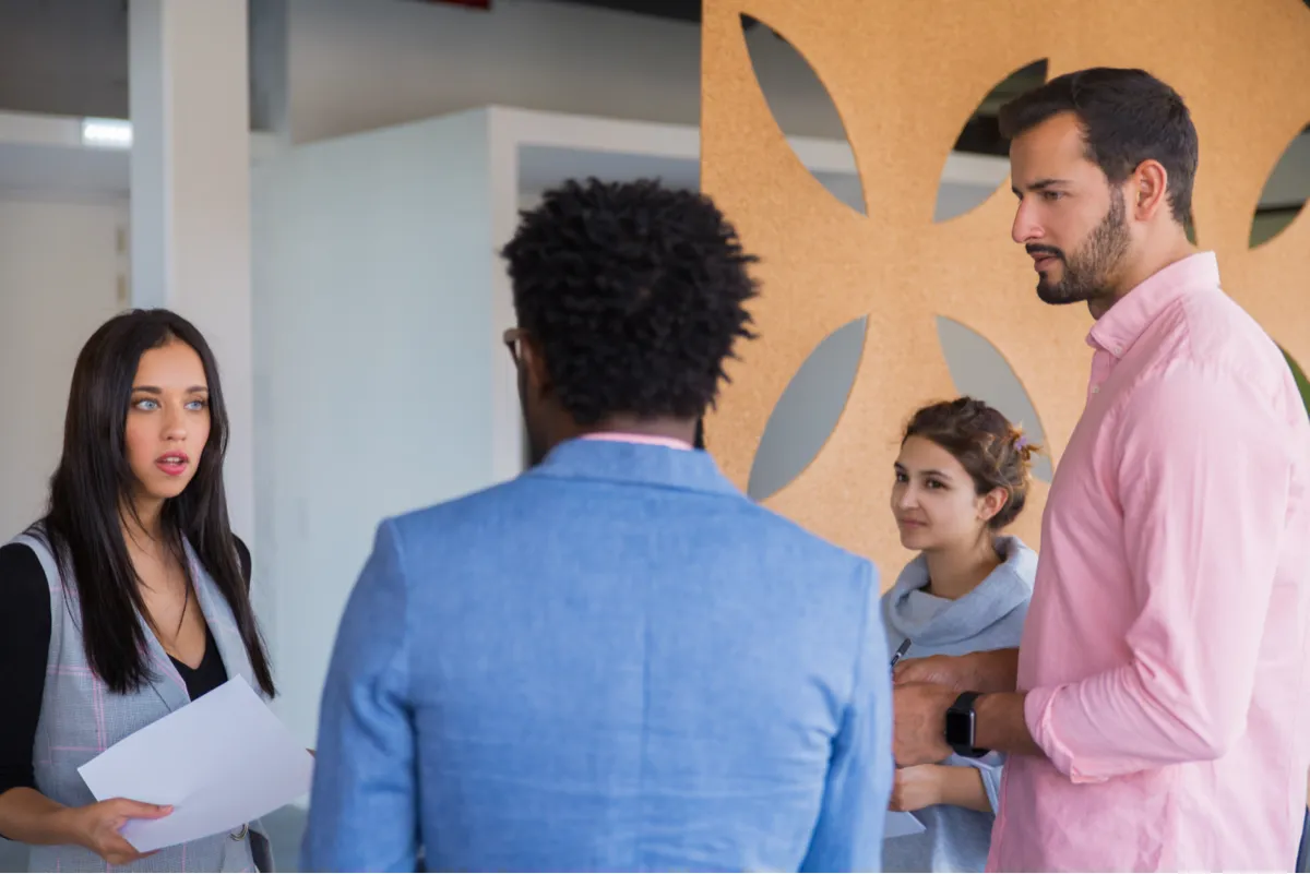 Poner una denuncia a un vecino, coste y procedimiento - Grupo Adaptalia