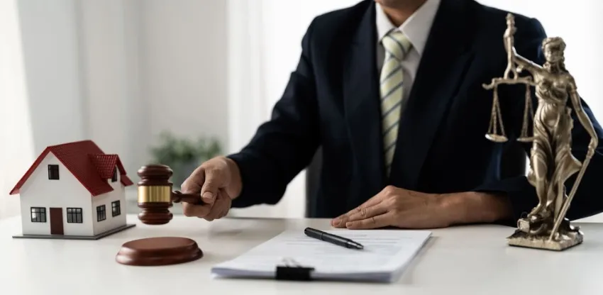 ¿Cuánto cuesta una demanda por daños y perjuicios?