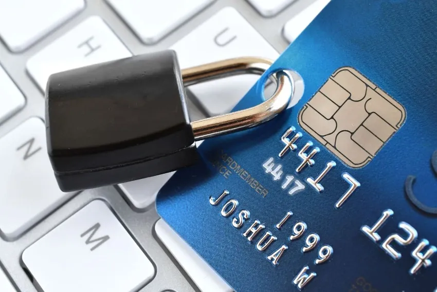 Usurpación de identidad