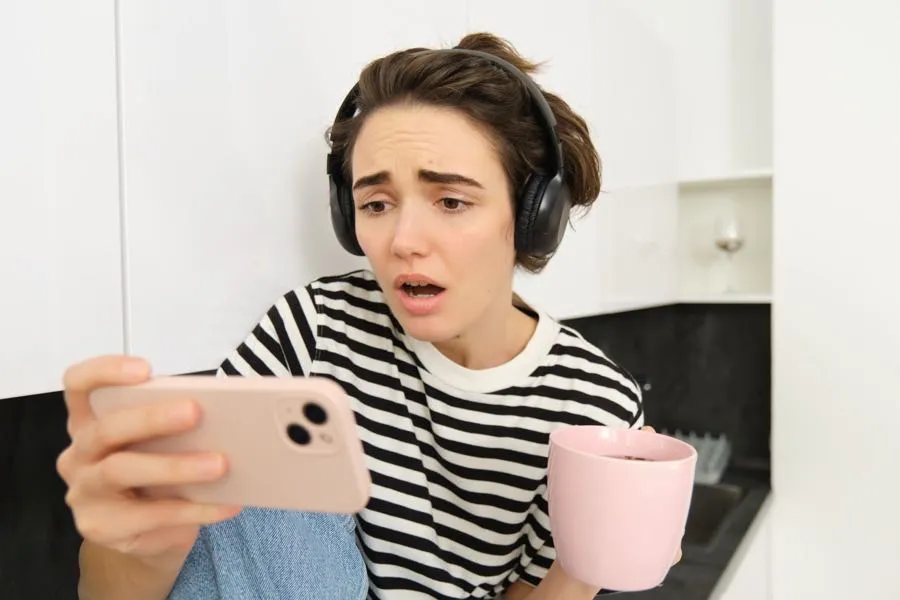 Qué es el flaming y cómo se manifiesta en internet