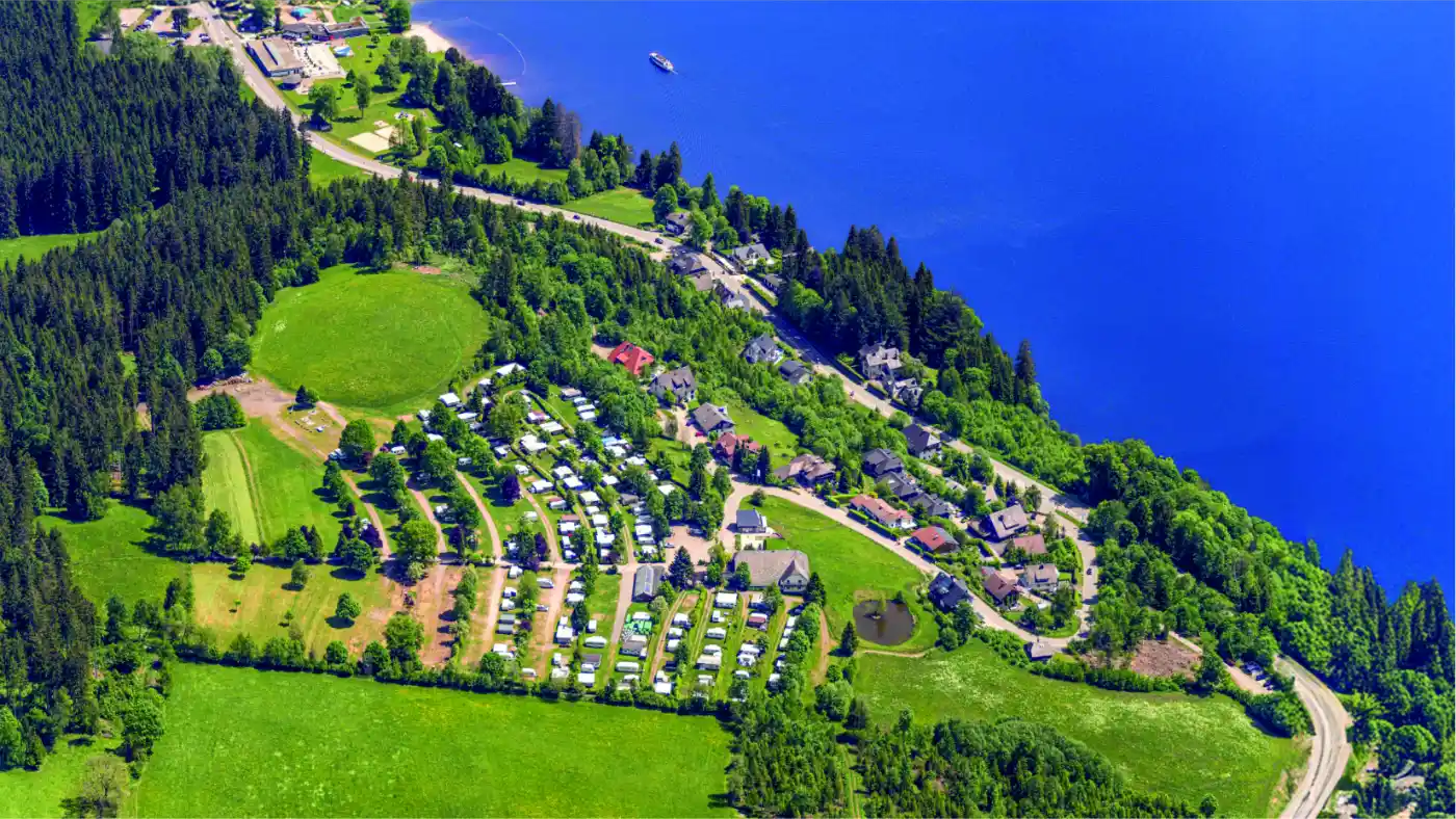 Wegen andauernder Modernisierungs- und Instandsetzungsarbeiten öffnet der Campingplatz in Hinterzarten erst zur nächsten Saison.