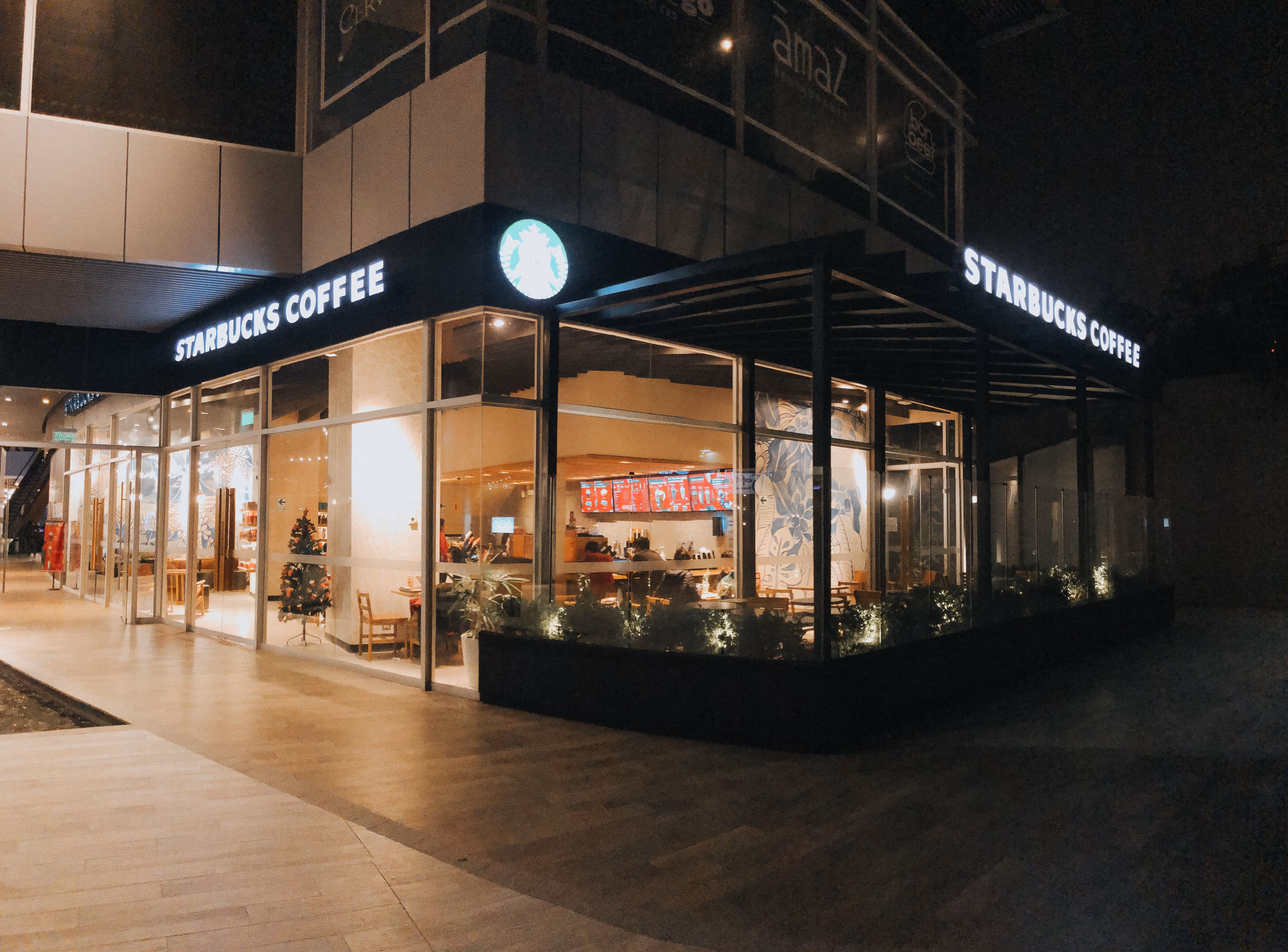 Starbucks Patio Panorama