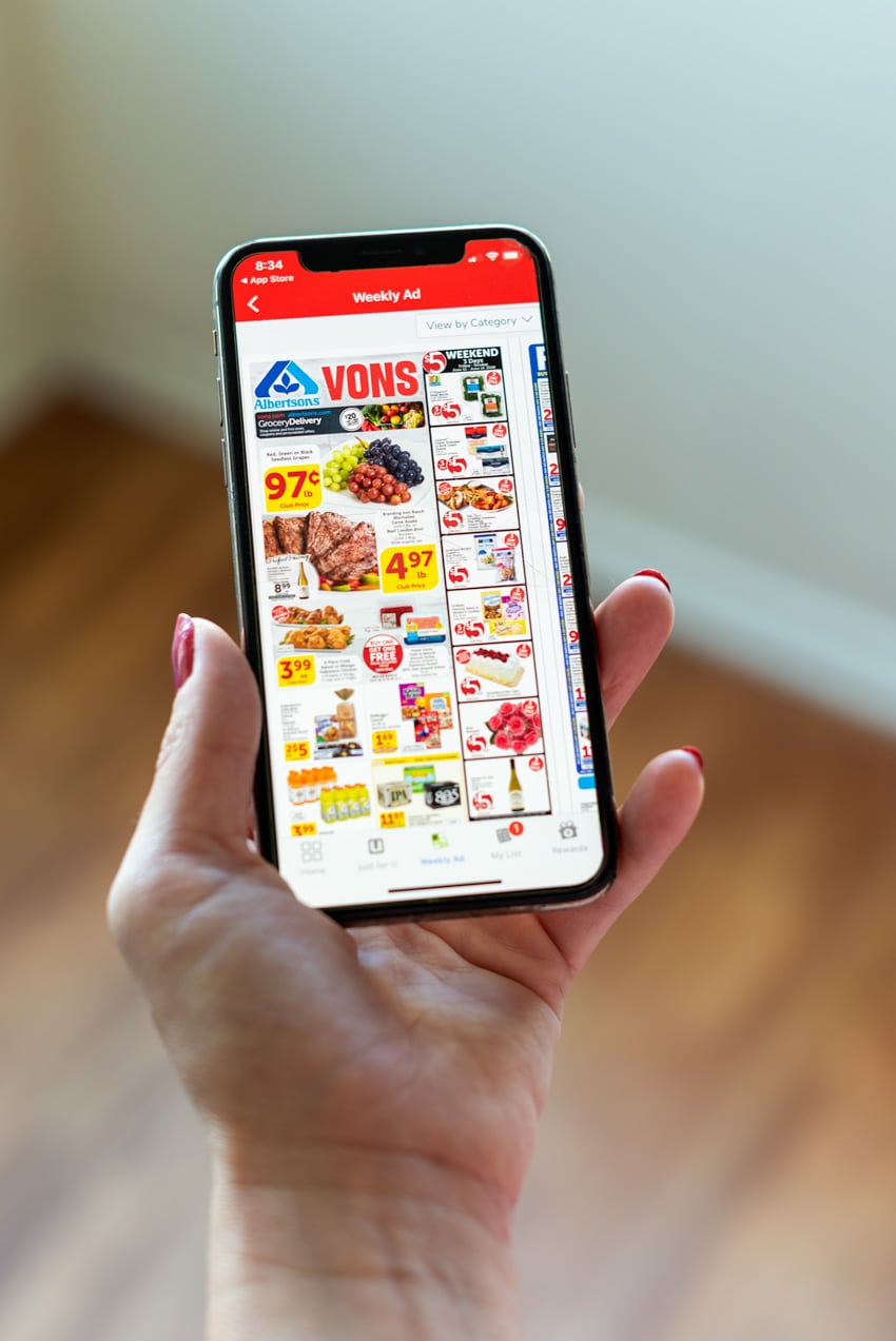 Butterfinger Blondies Recipe featured by top LA lifestyle blogger, Posh in Progress