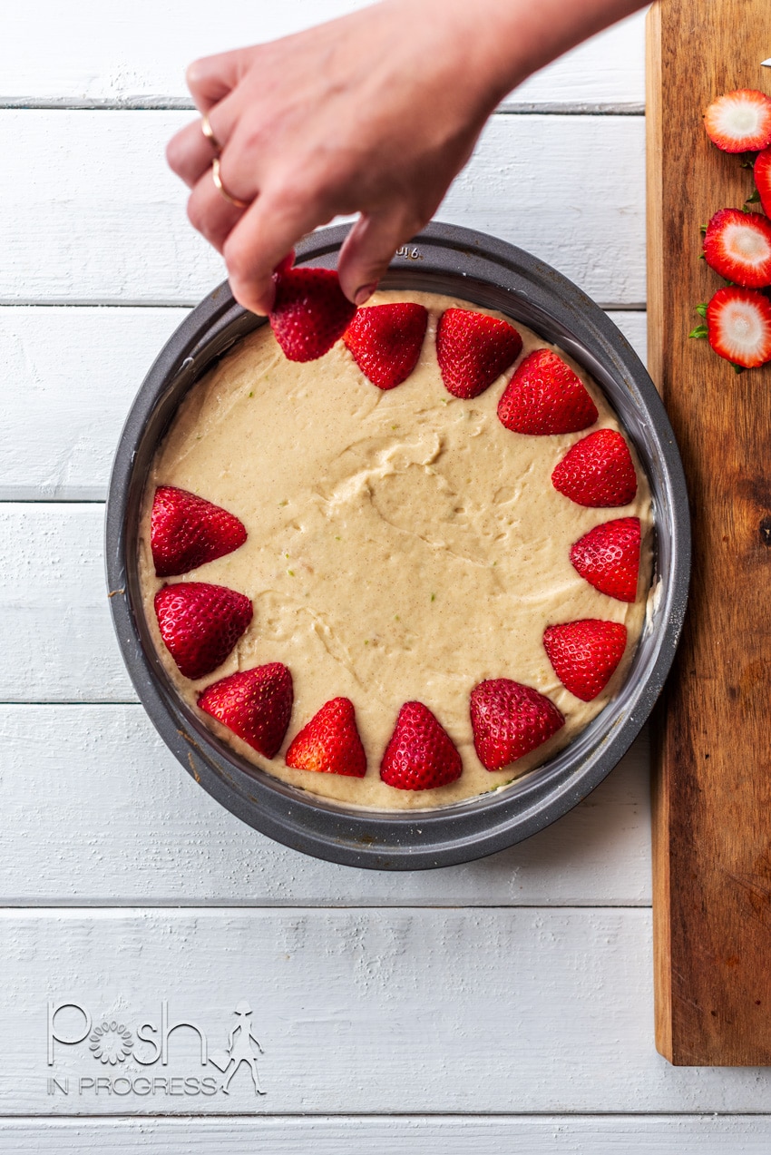 fresh strawberry cake 2