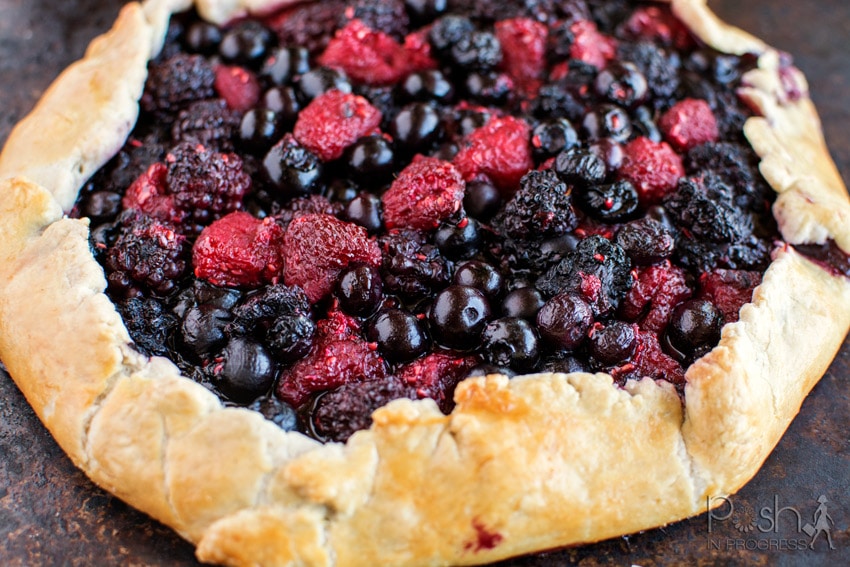 mixed-berry-galette-with-the-best-pie-crust-05