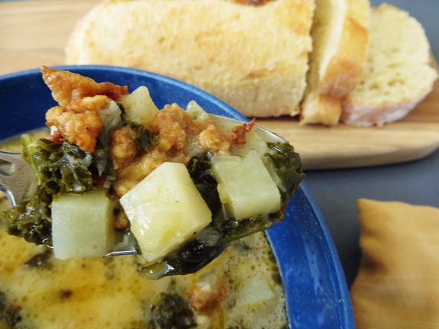 kale_sausage_potato_soup_03