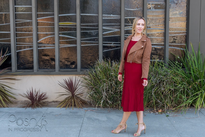 Here is How to Style a Ribbed Midi Dress