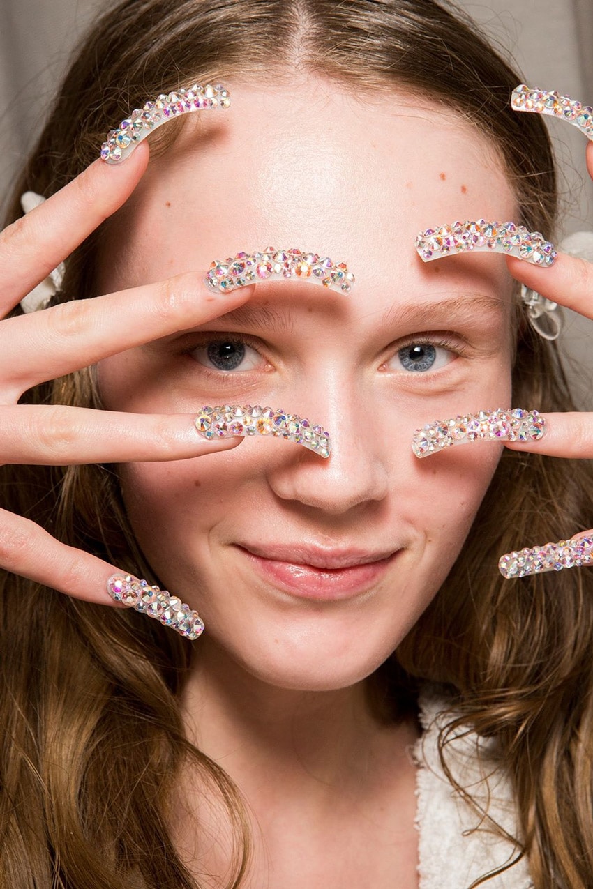 5 Fall 2017 Makeup Trends that will Edge Up your Look