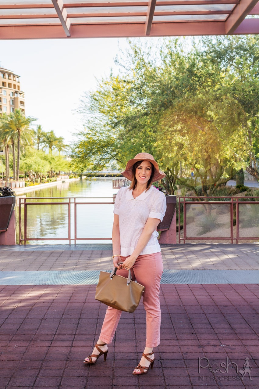 3 Reasons a Floppy Sun Hat is the Best Accessory