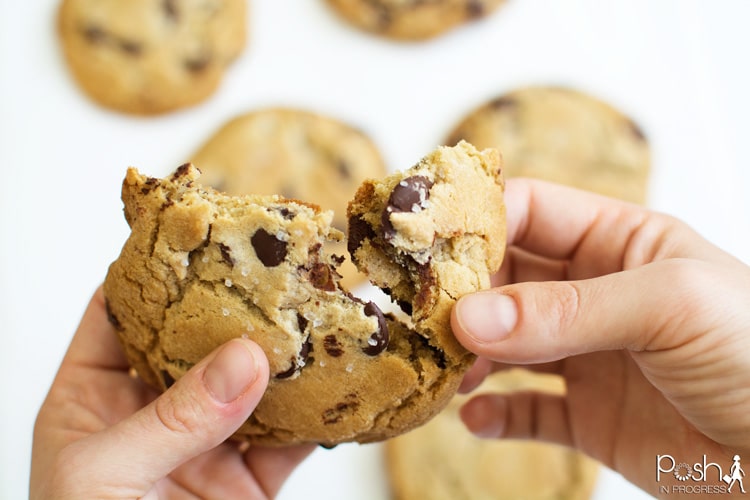 chocolate-chip-cookies-sea-salt