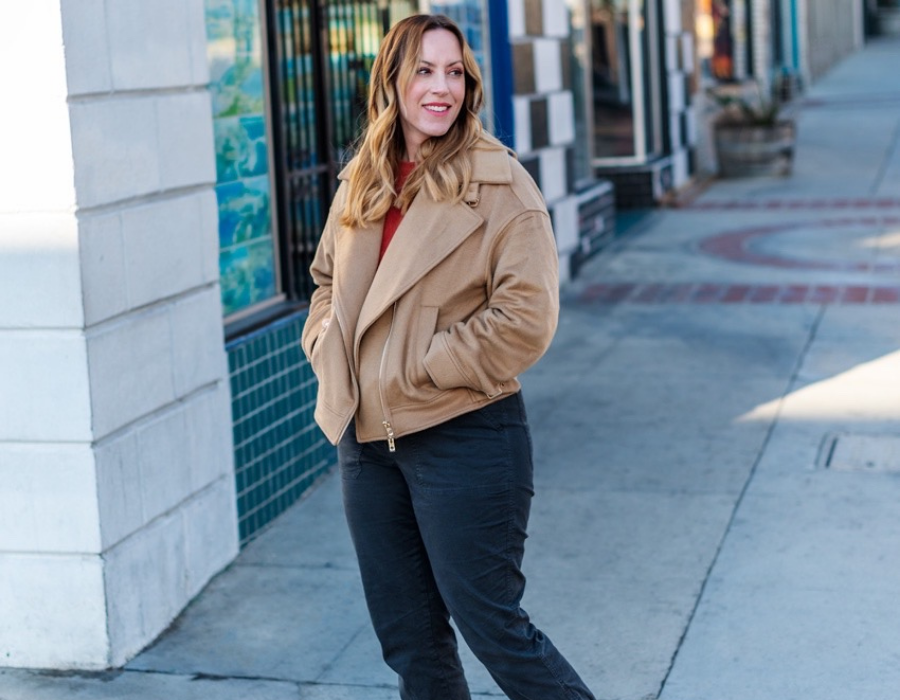 Here’s How to Put to Together Extra Cute Casual Mom Outfits
