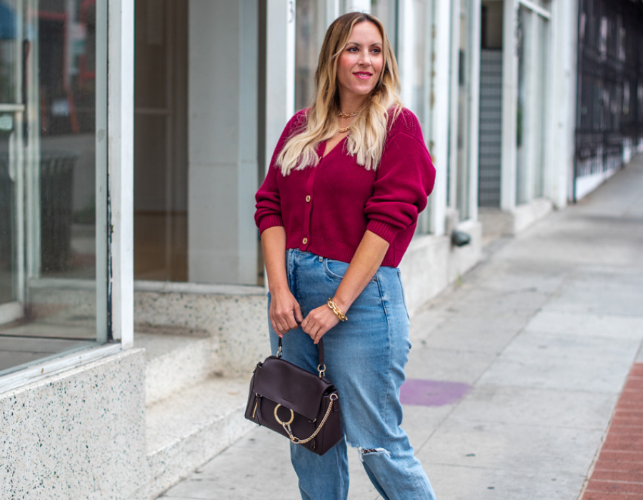 A Cropped V-Neck Sweater: 3 Impressive Reasons You Need One This Fall