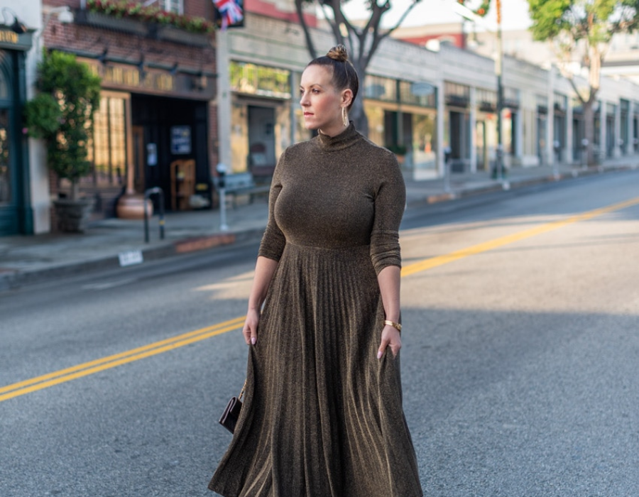 Here are 10 Turtleneck Midi Dresses Under $30 That I Love