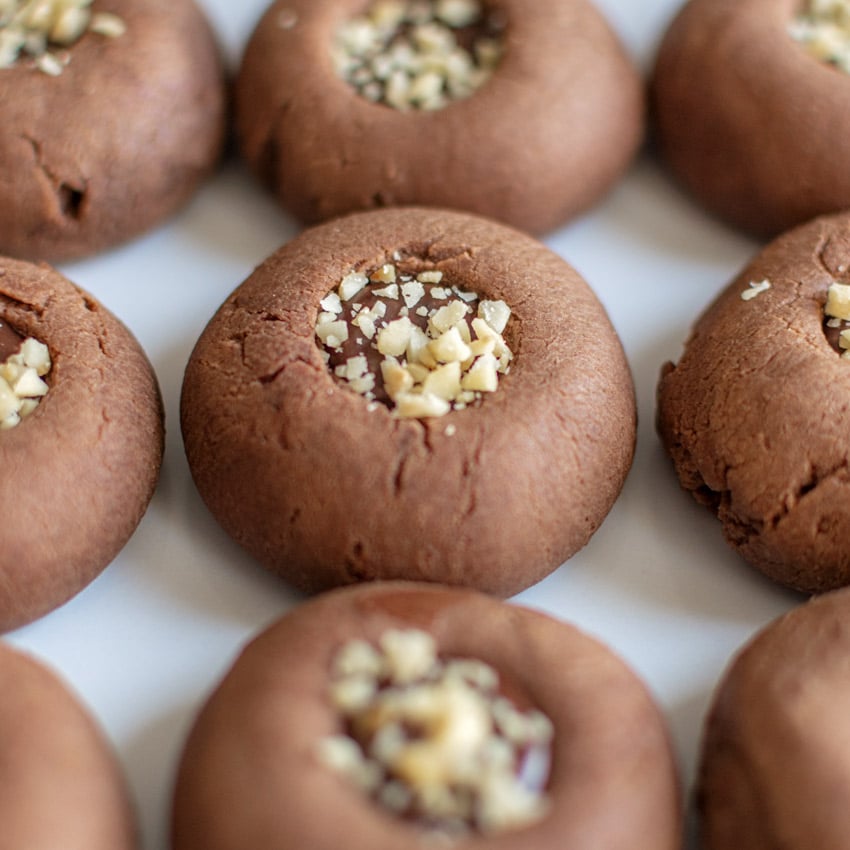 These Easy 3 Ingredient Nutella Cookies