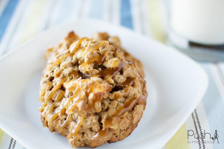 Caramel Apple Oatmeal Cookies
