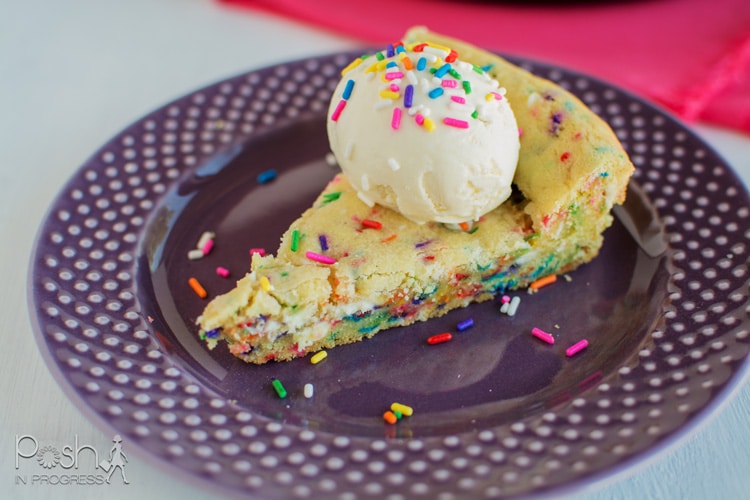 How to Make the Ultimate Funfetti Skillet Cookie