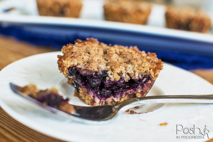 How to Make Cereal Pie Crust for Mini Blueberry Pies