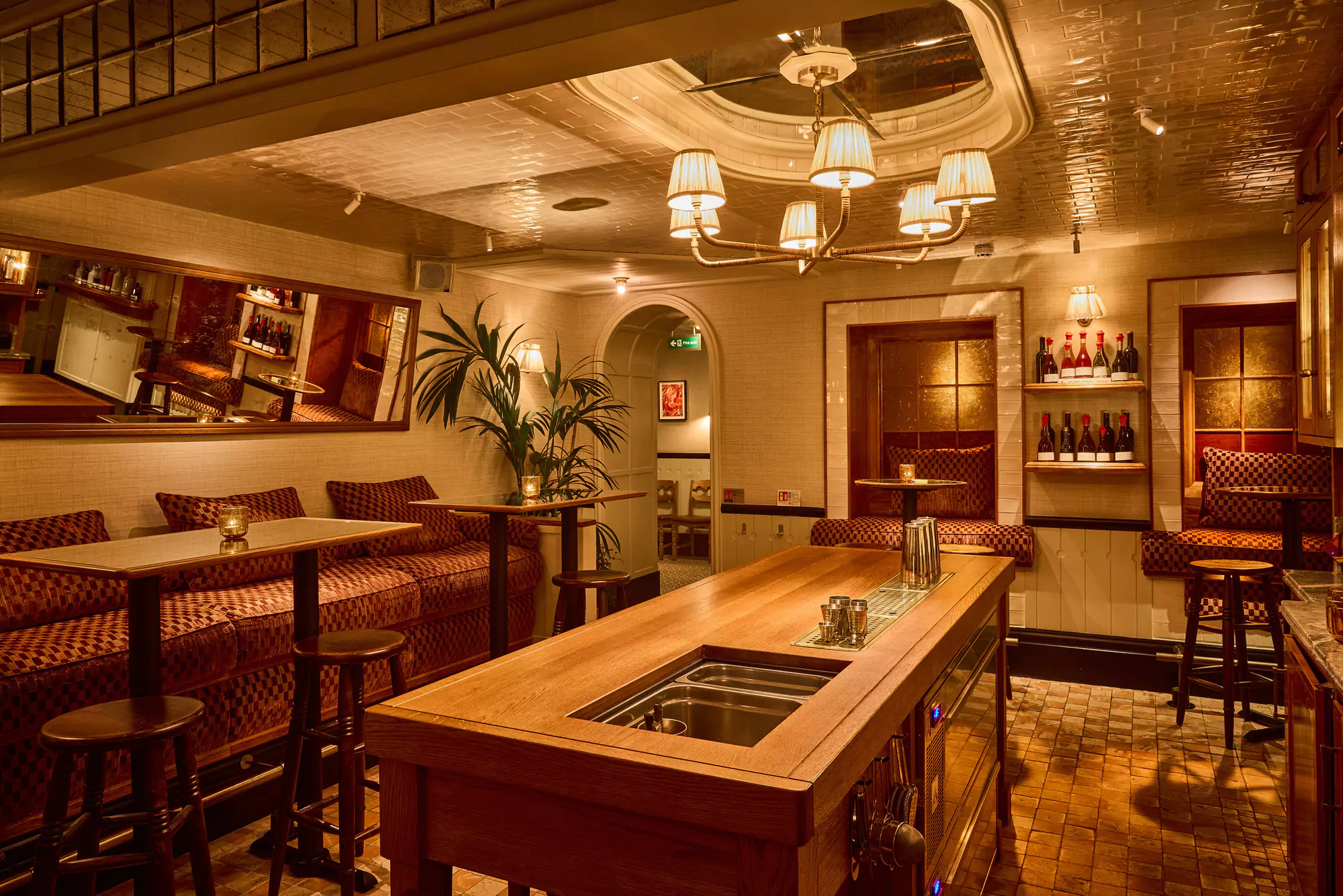  Intimate Japanese inspired cocktail bar hideaway