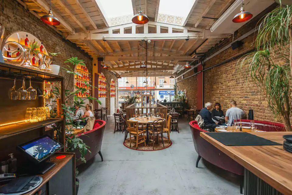 Step into the welcoming ambiance of Osteria Mbare, a gem in central London. Renowned for their commitment to top-quality ingredients, Osteria guarantees a dining adventure like no other.