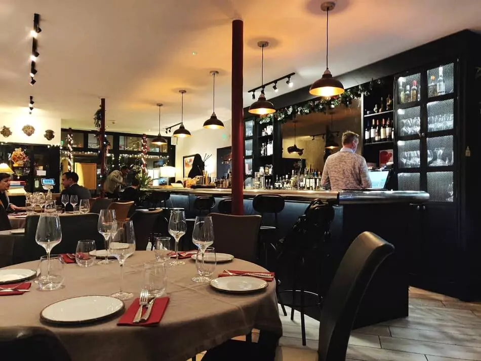 Santo Paladar Restaurant, Rambla de Fabra i Puig, 33, Sant Andreu, 08030 Barcelona, Spain