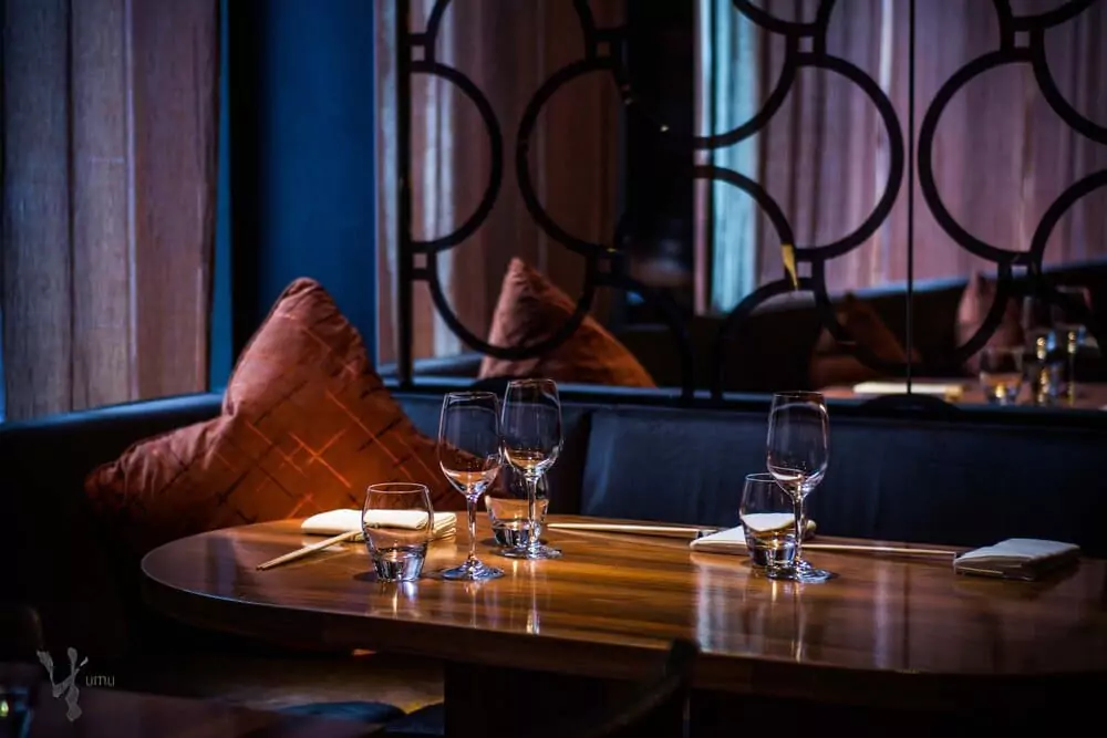 Michelin star, high-end Japanese dining experience, focusing on kaiseki (traditional multi-course meals) with an emphasis on seasonal ingredients. 