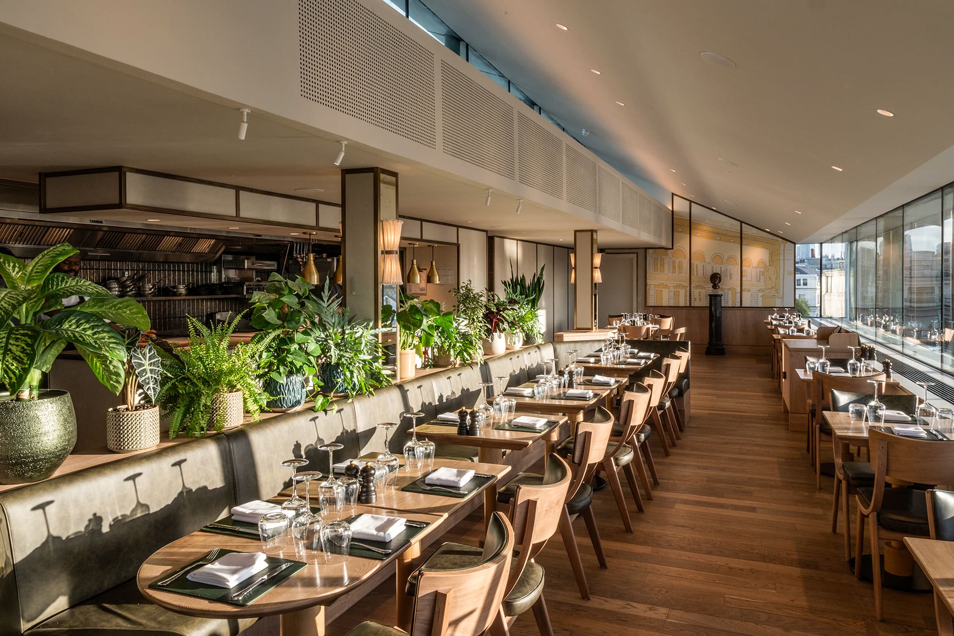 The Portrait Restaurant by Richard Corrigan in partnership with Searcys offers unrivalled panoramic views of Trafalgar Square and the Houses of Parliament