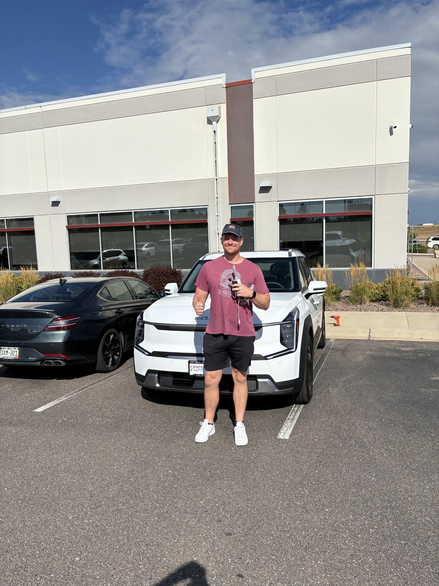 Customer Luke Who Bought White KIA EV9