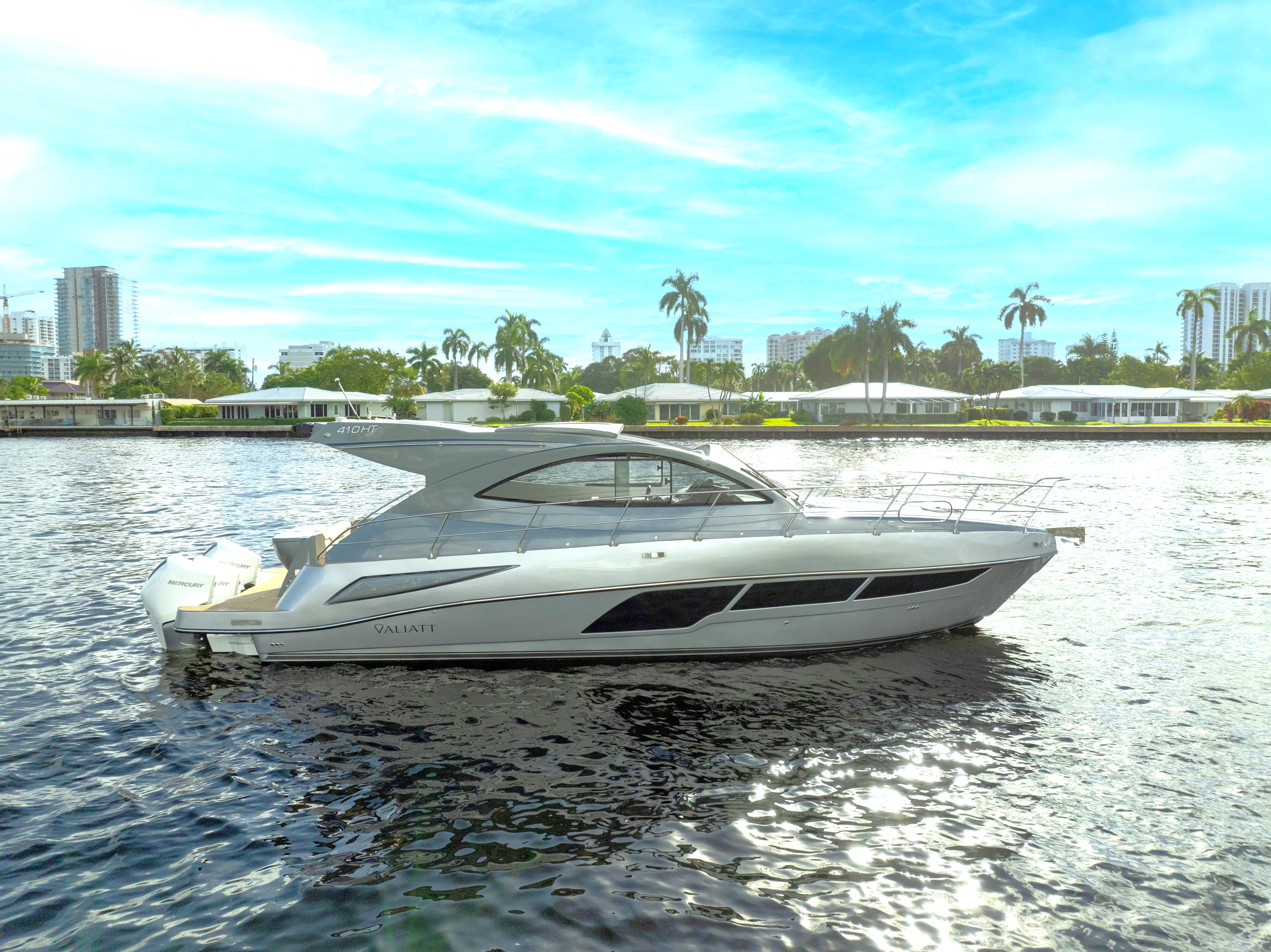 Valiatt 410HT luxury hardtop yacht on open water