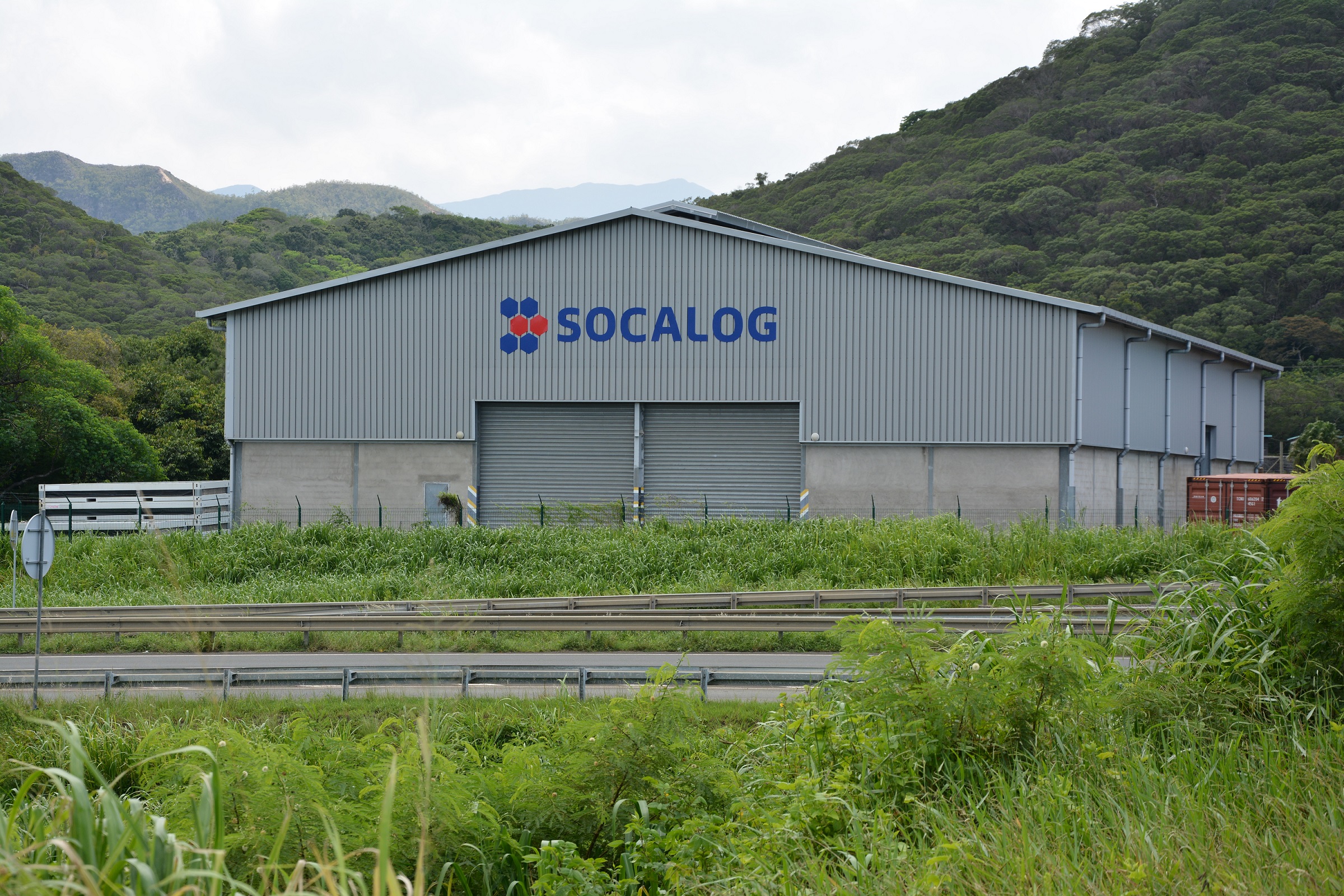 image of packaging and finishing