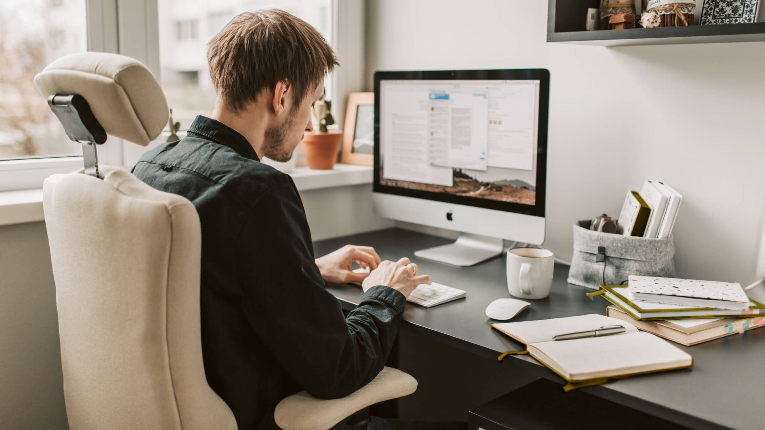Best desk setup for productivity while working from home