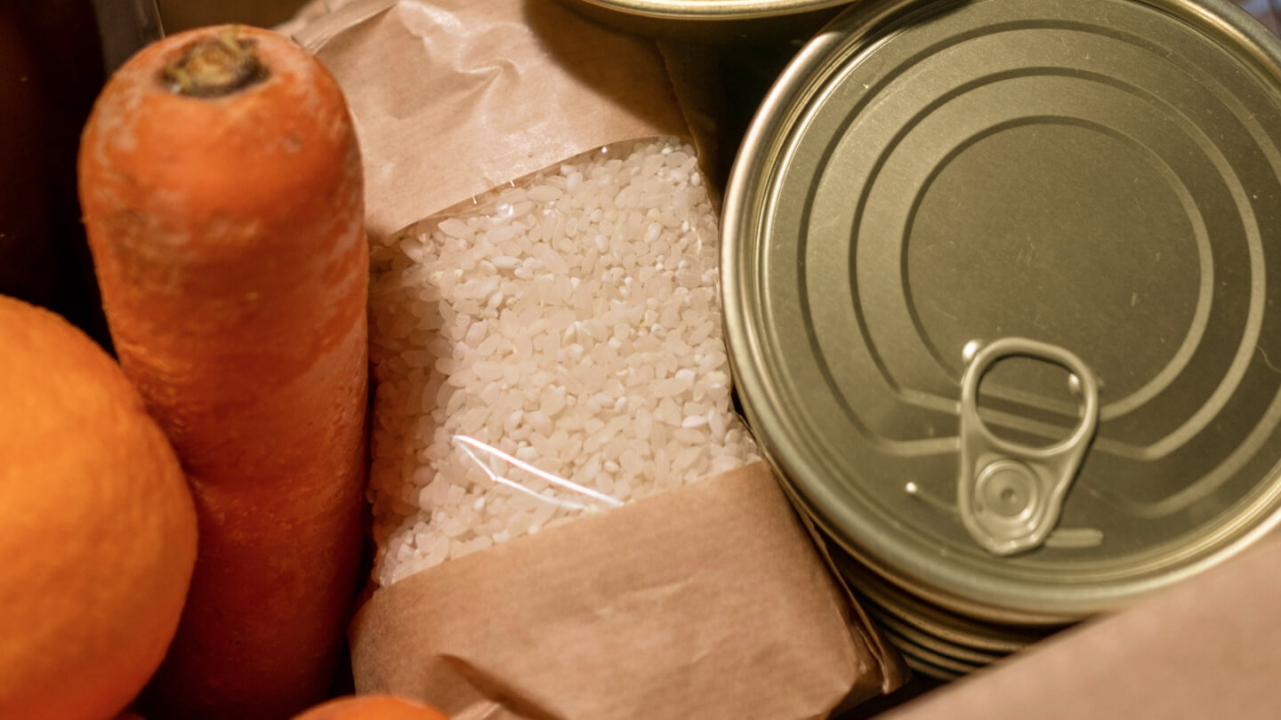 What to donate to a food bank and what to avoid ?