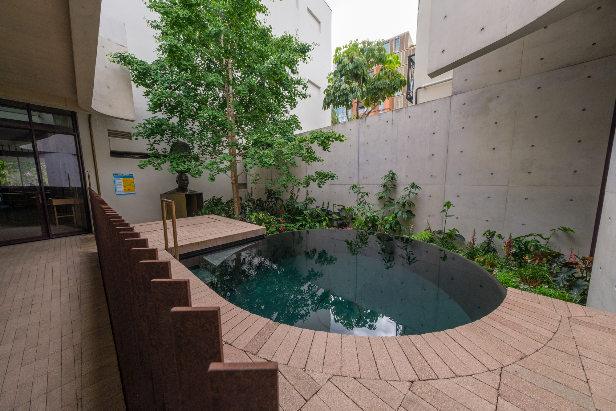 Indigo Slam Plunge Pool