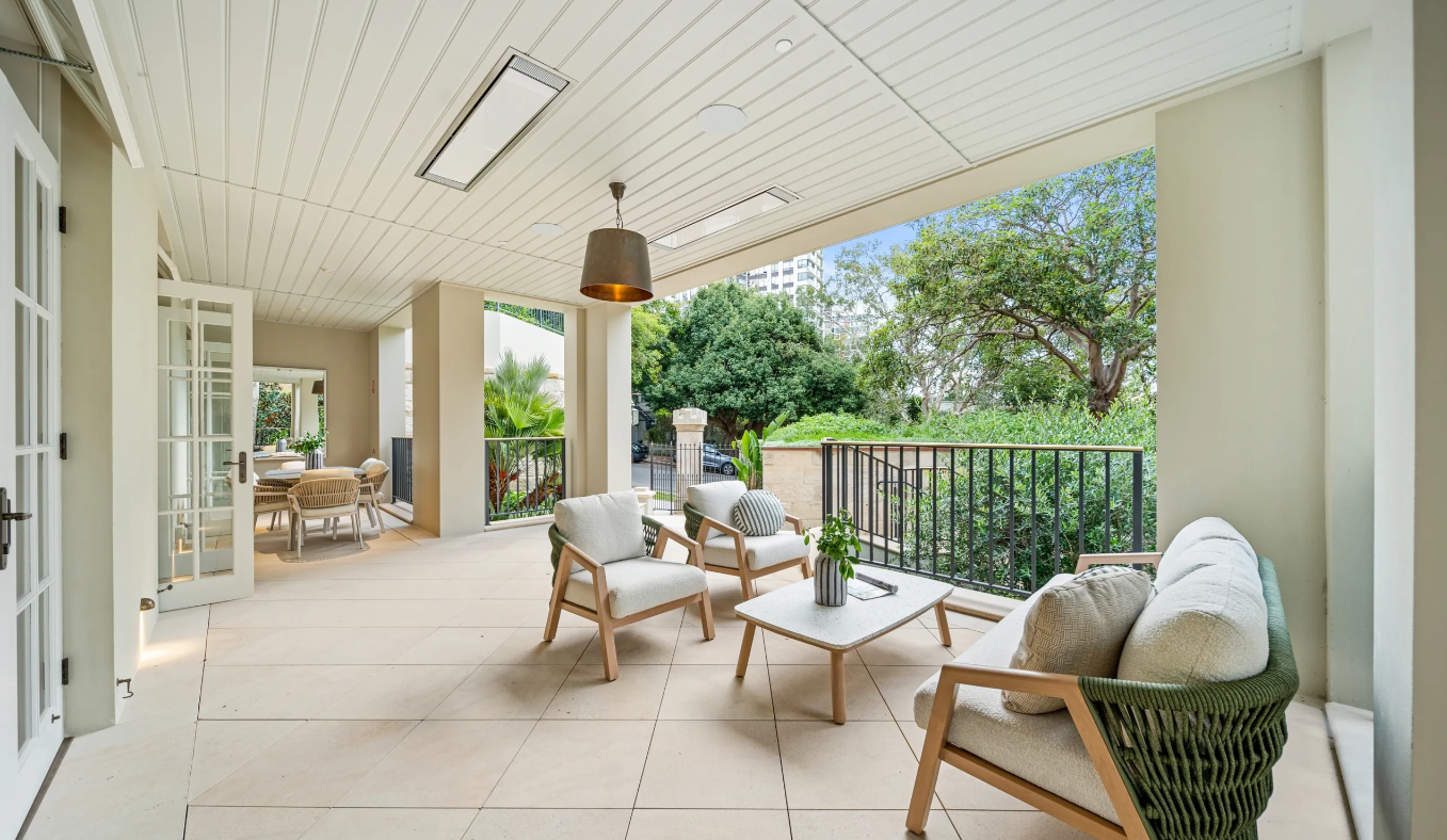 Darling Point Residence