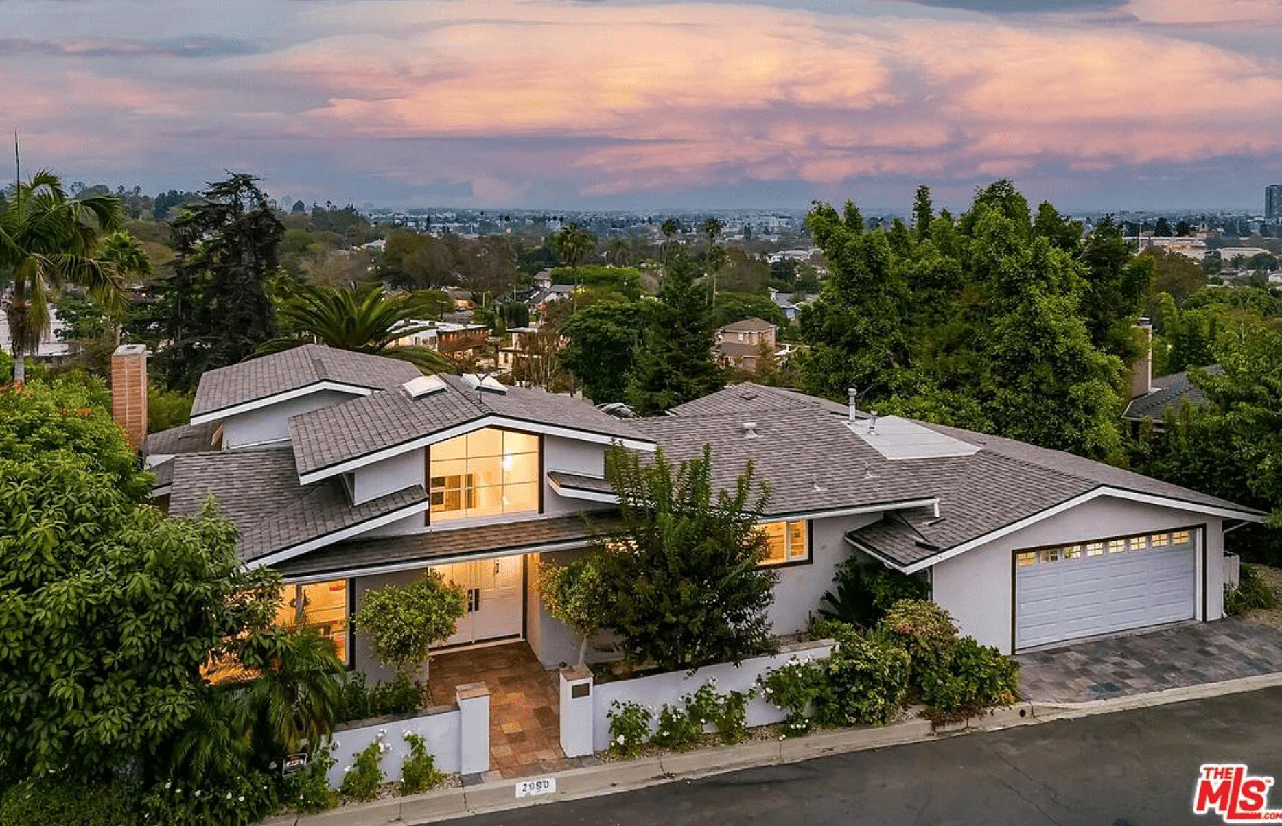 2990 Club Dr – Seller