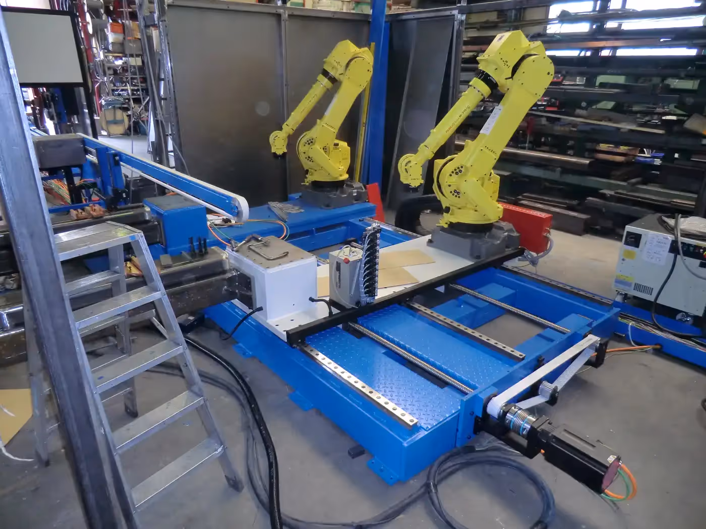 Roboter inkl. Linearachse