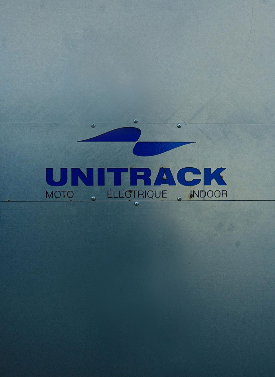 UNITRACK