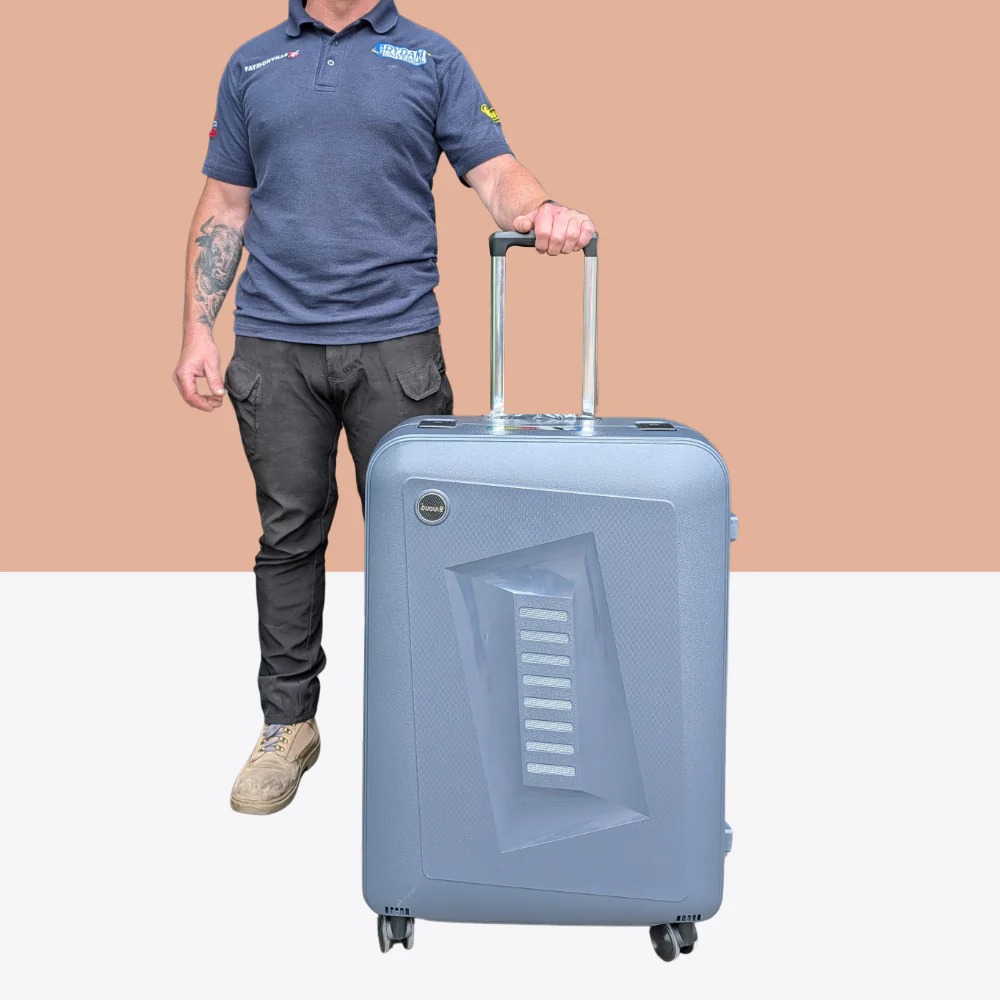 Solid X 3 Piece Hard Shell Luggage Suitcase Set in Mountain Lime