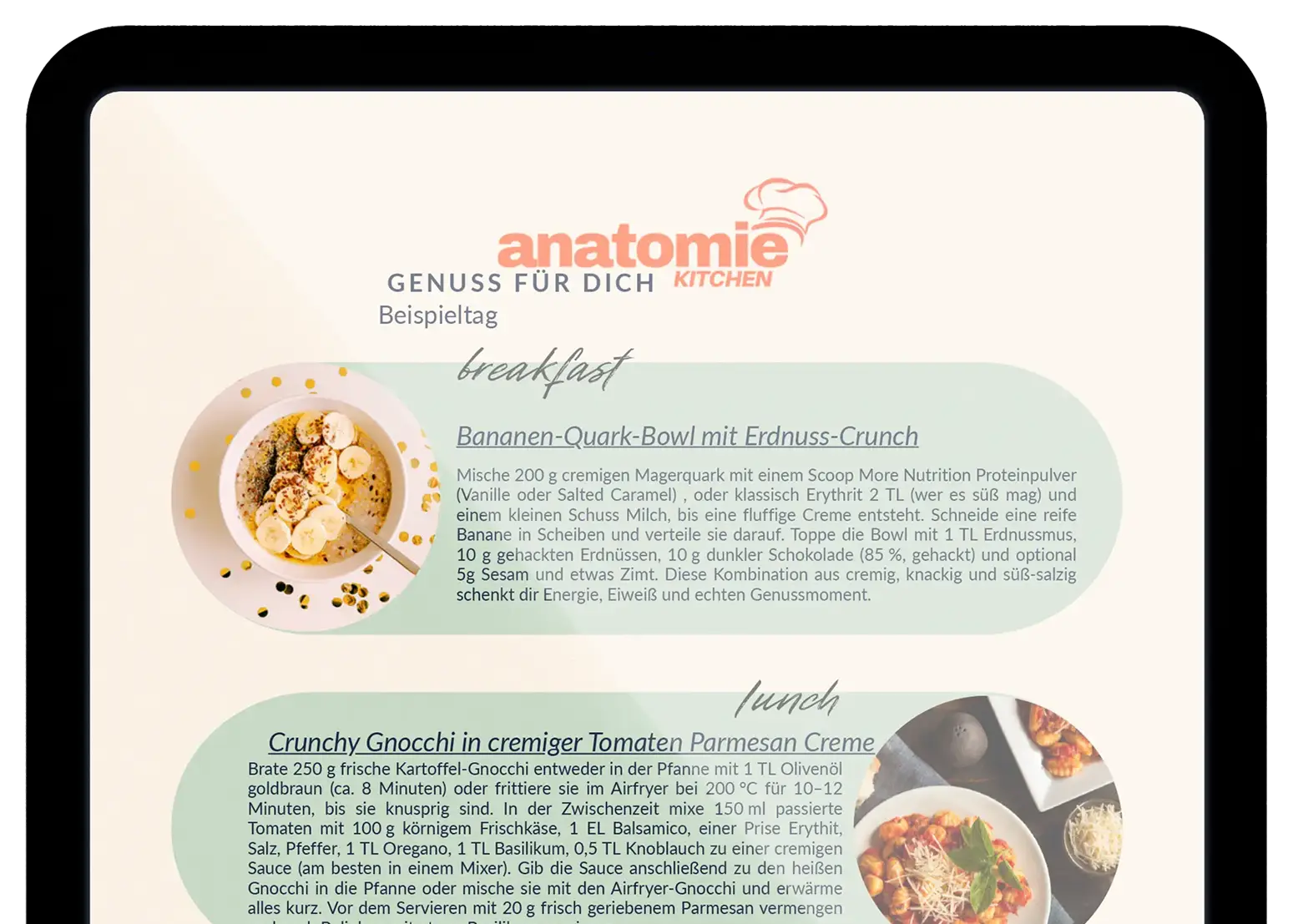 Einblick ins Anatomie Praxis-Workbook mit Beispieltag und Rezepten – über 60 Seiten voller Reflexion, Ernährung und Übungen.