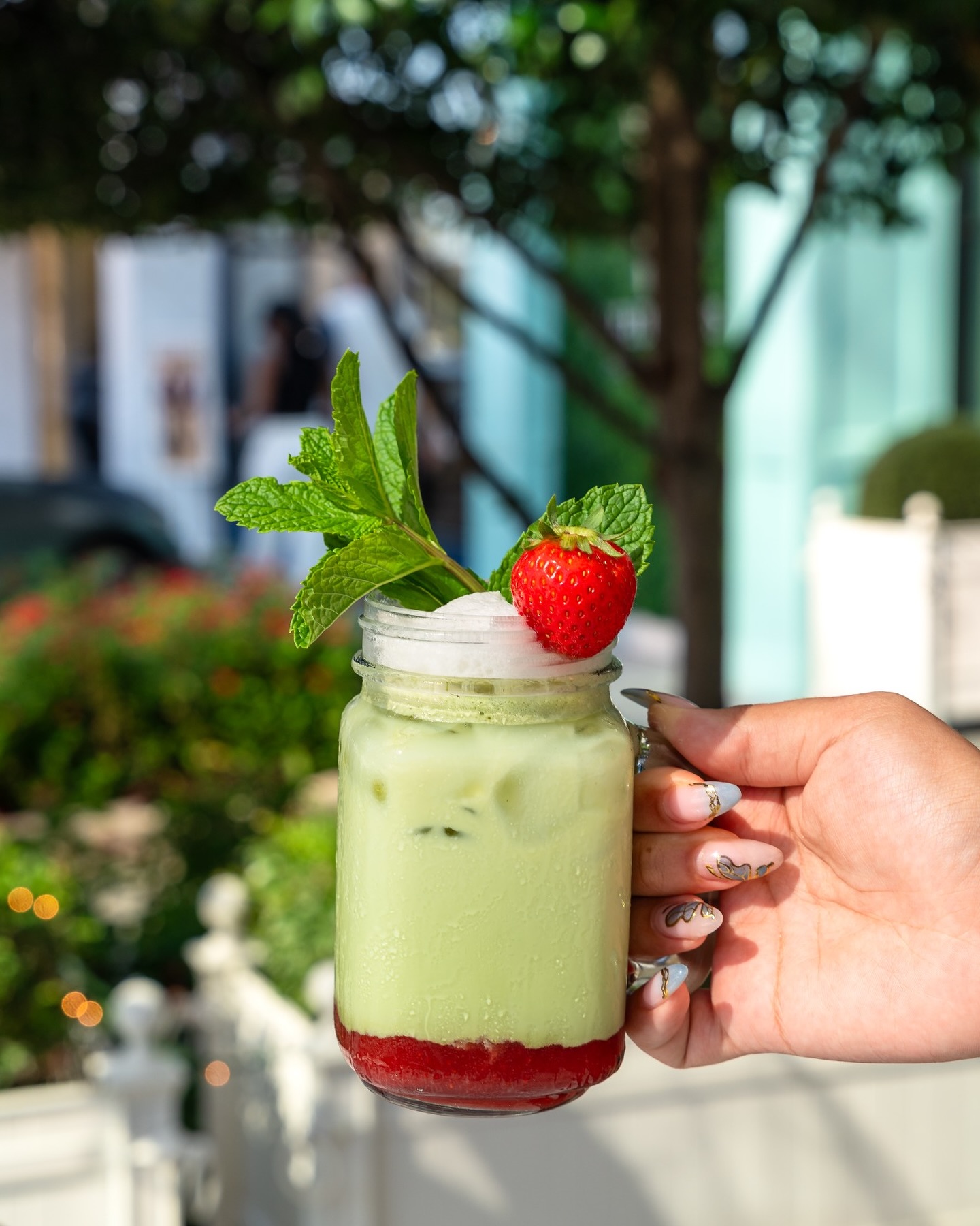 Sweet Paris café atmosphere and dining space in Houston