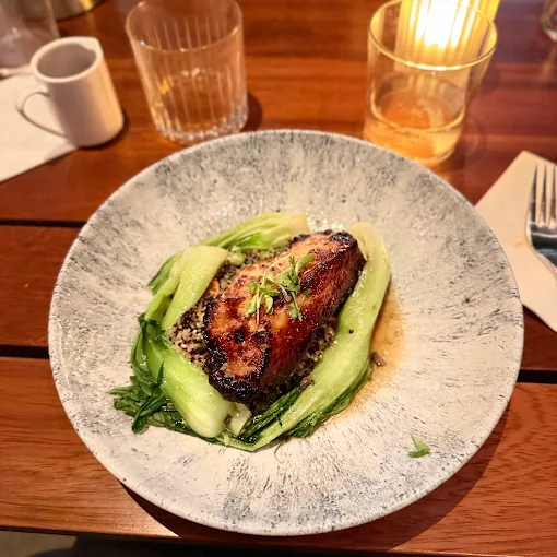 Earls Kitchen + Bar products and services featuring signature dishes in Miami