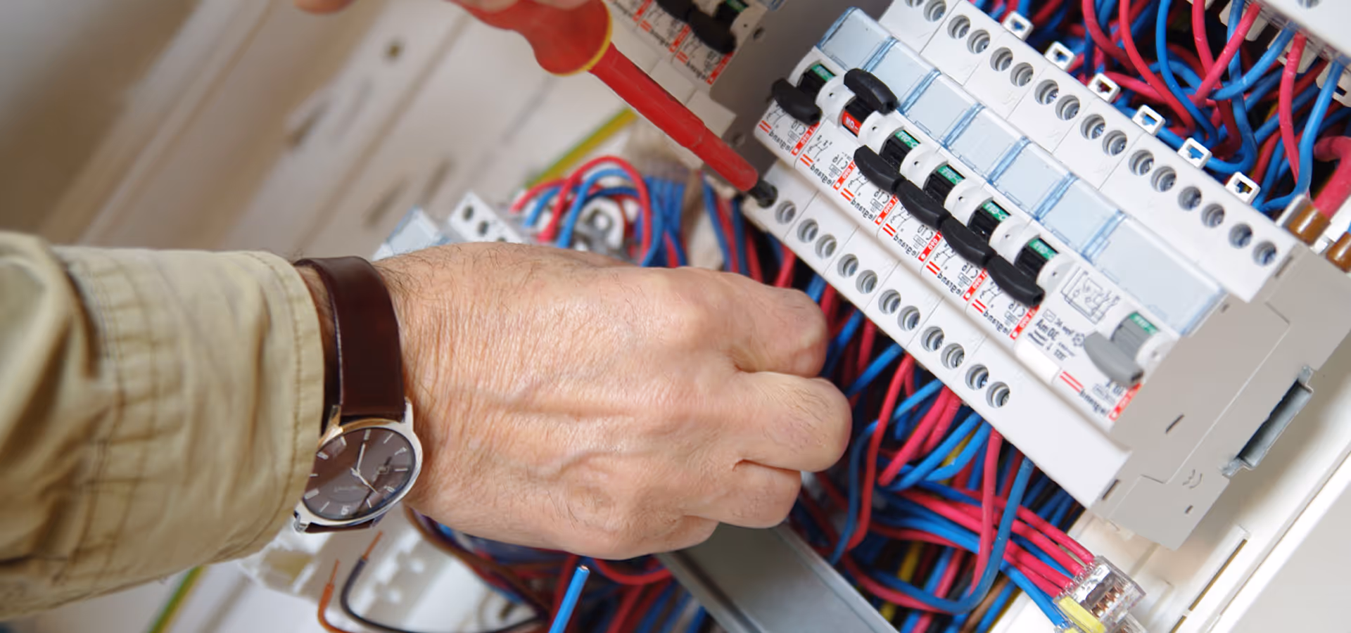 Changement de tableaux électriques par JB Électricité dans le Tarn-et-Garonne