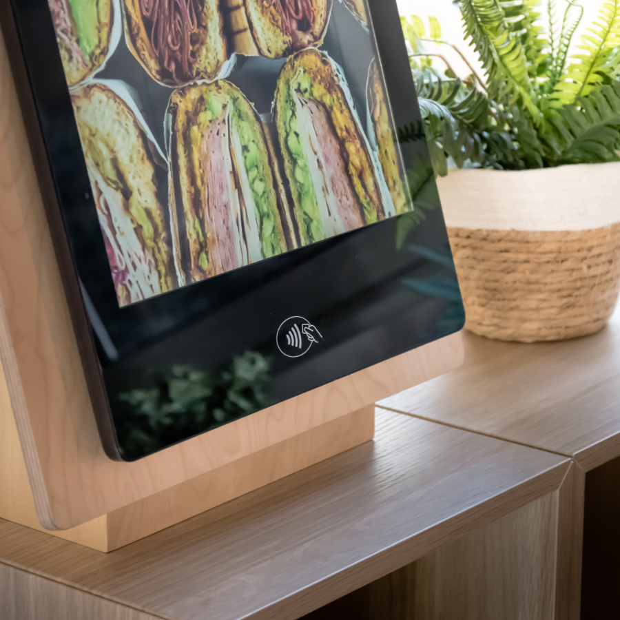 borne de commande avec paiement intégré tout-en-un